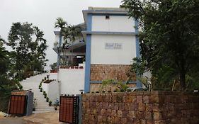 Royal View Resort